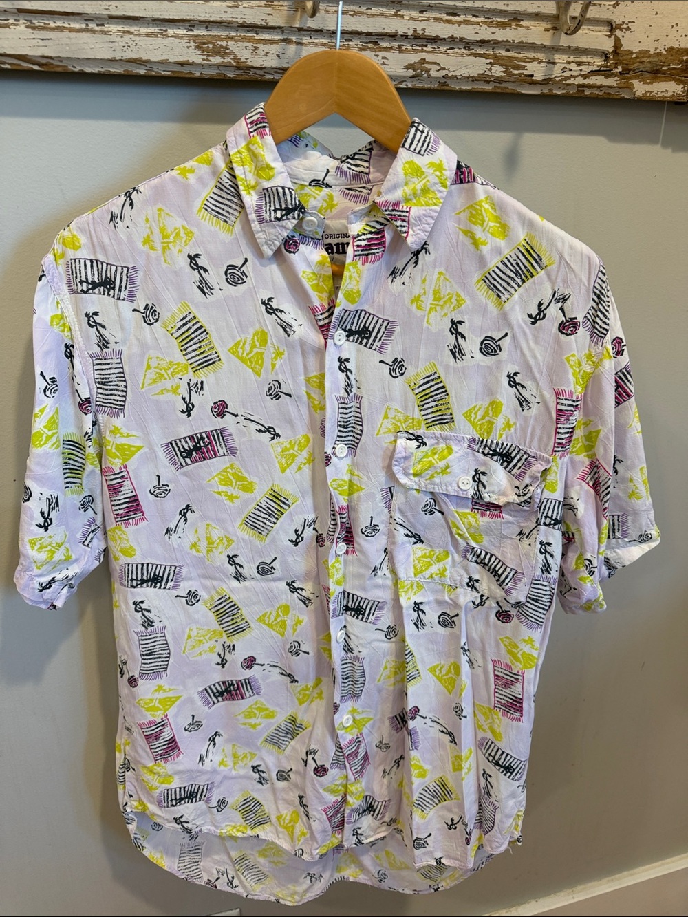 Vintage Jams World Printed‎ Shirt Size Small